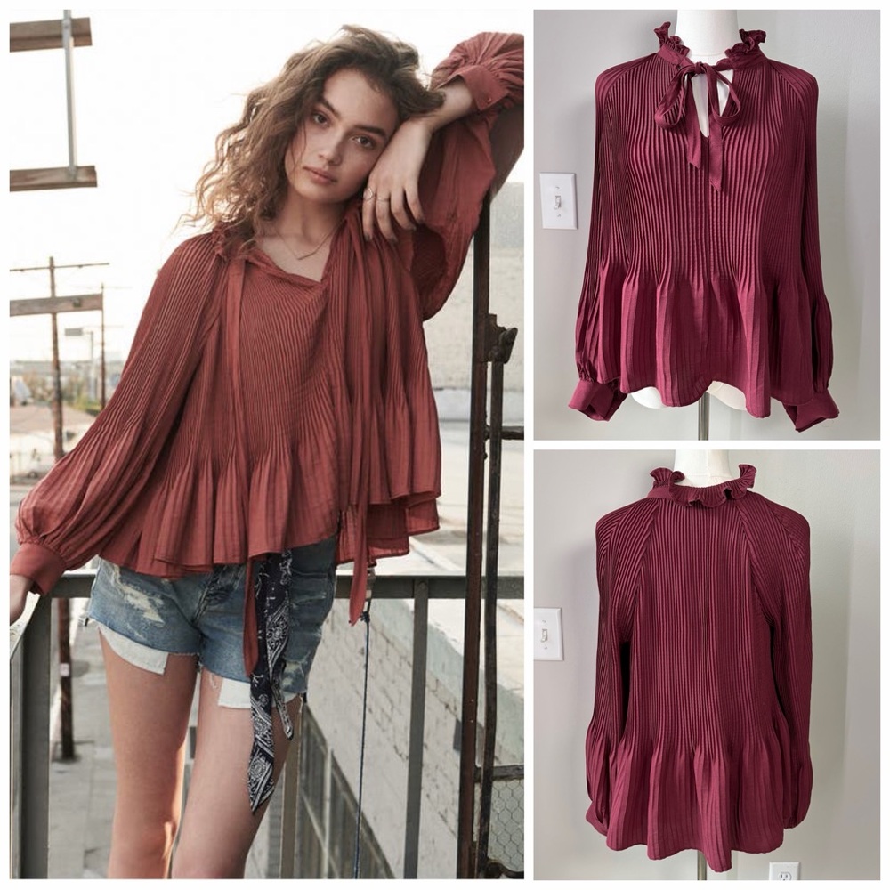 Treasure & Bond Burgundy Pleated Flowy Peasant Top Chic Prairie